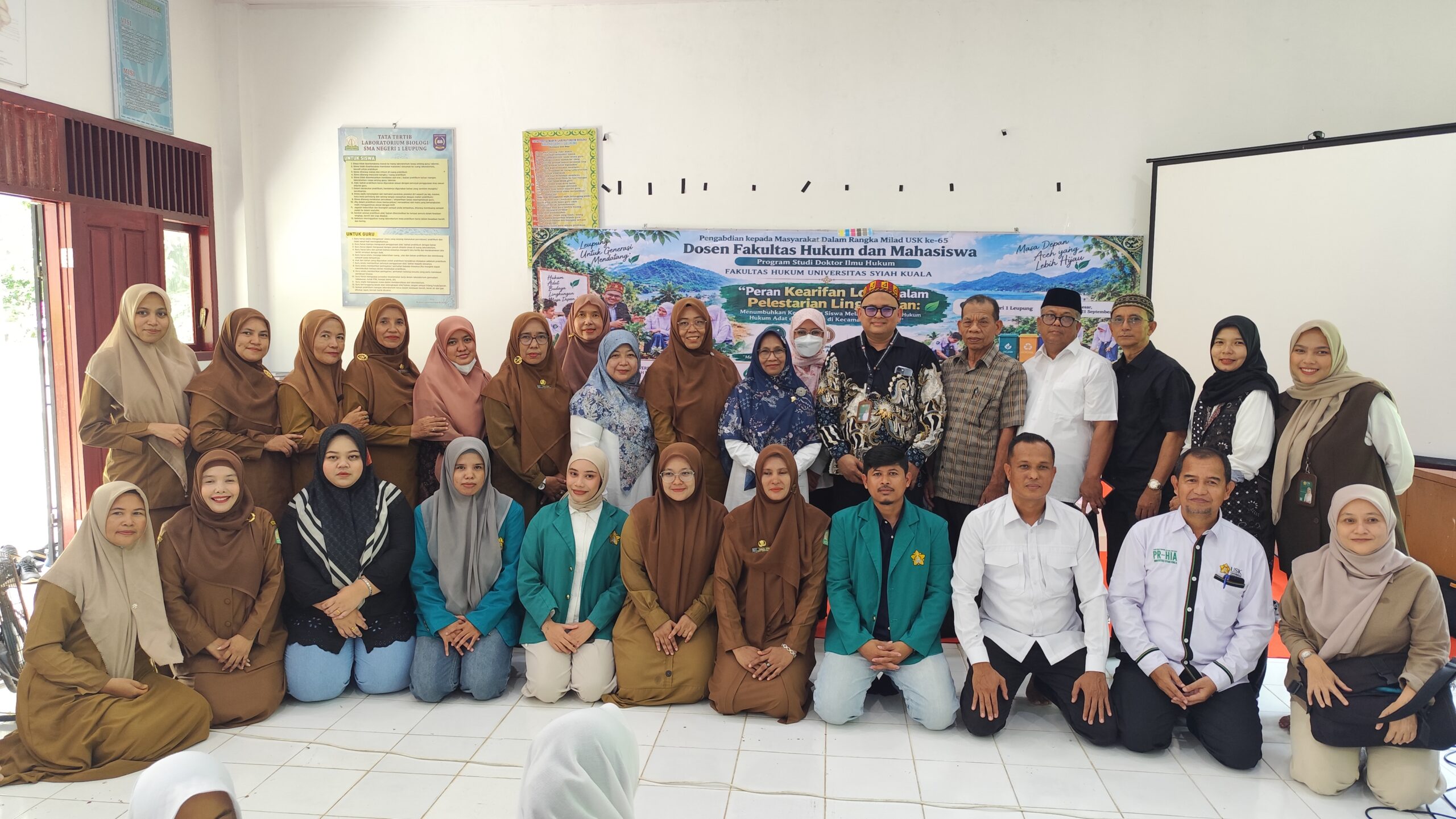 Milad ke-65 USK, ​FH Gelar Pekan Pengabdian Masyarakat Ke 10 Sekolah di Aceh Besar