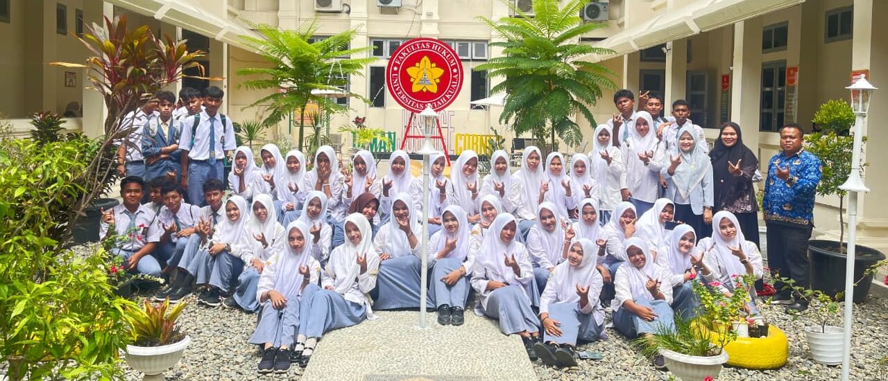 Saweu Kampus: Siswa-Siswi SMAN 1 Sukamakmur Kunjungi Fakultas Hukum USK