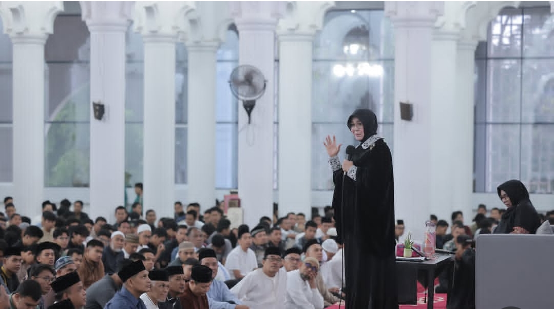Dekan Fakultas Hukum USK Moderatori Kegiatan Subuh Education bagi Mahasiswa Baru USK